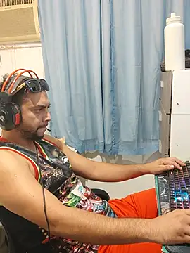Chat +18 de lzinrj ao vivo
