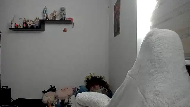 Онлайн чат XXX Shaddycute_
