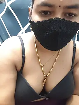 Tamil_Lotus' Live XXX Chat