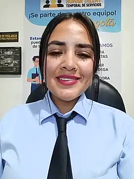 MAYE__13 live XXX chat