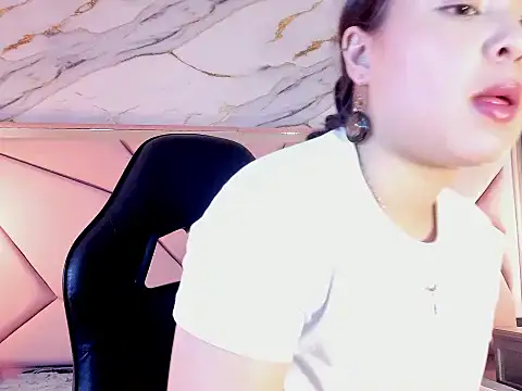 PamelaCollinsVS' Live XXX Chat