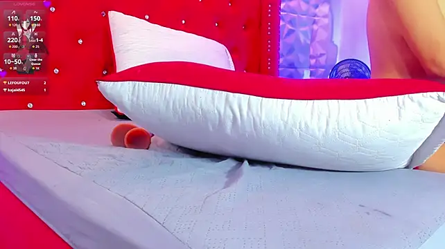 Pokazy przed kamerką – thehappycouple_