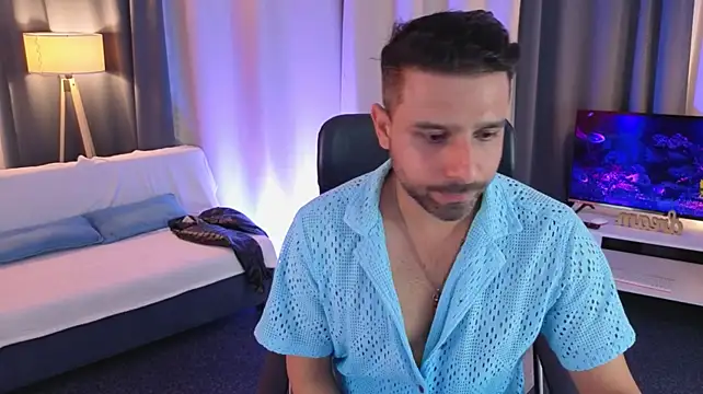 RyannSteel 网络视讯表演