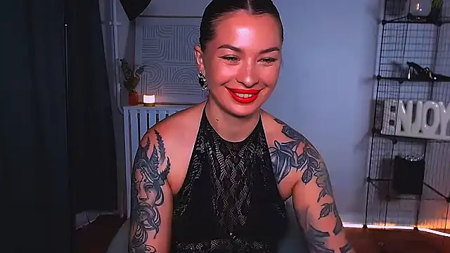 AlexaSven 现场XXX聊天