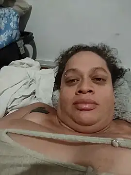 Chat +18 de Katycurr ao vivo