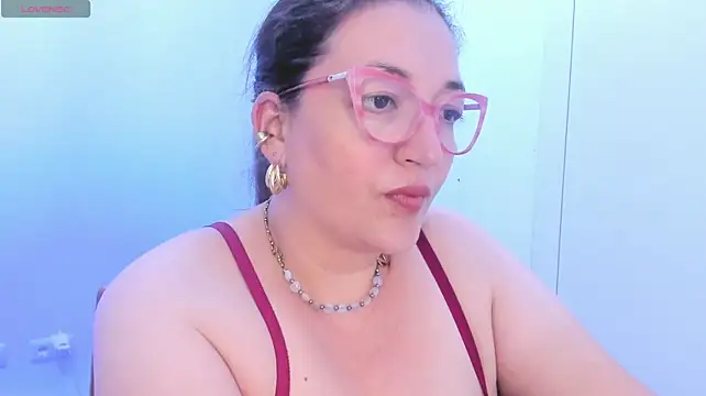 دردشة Naty_Mature_ الجنسية المباشرة
