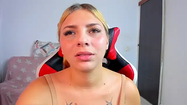 Chatroom XXX en direct de lana-rosse