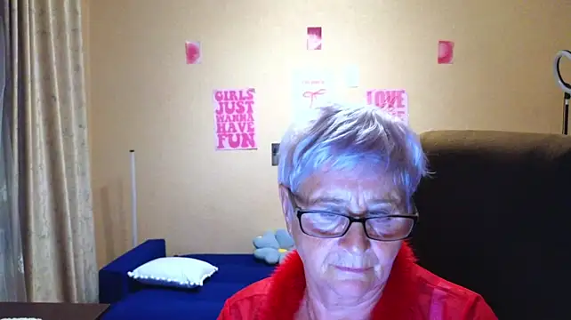 Chatroom XXX en direct de Sandra_Snowflake