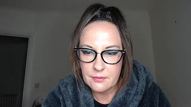 Humiliatrixxxx Live XXX-Chat