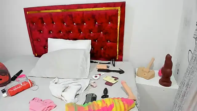 charlloteevans_X's Webcam Show