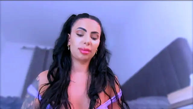 Moonamour's Live XXX Chat