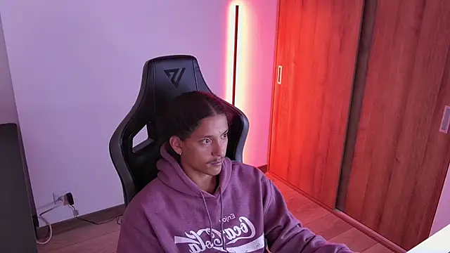 عرض كام Liam_V