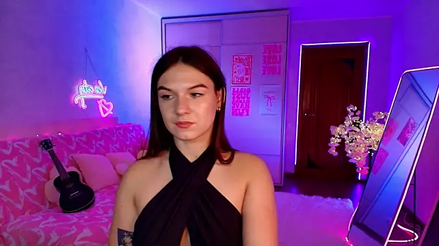 luna_lust_212 网络视讯表演