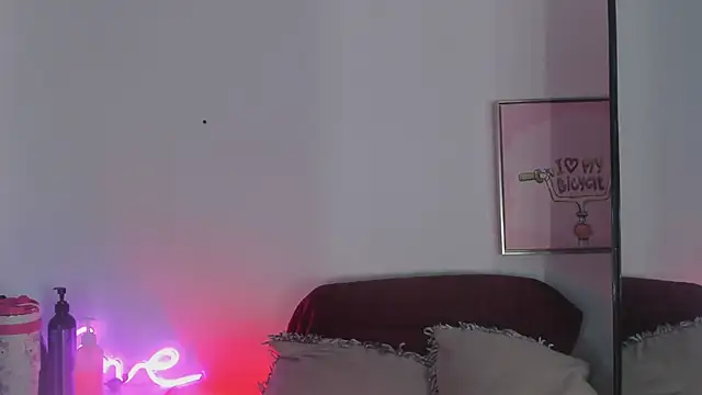 miaapril – Live XXX-chat