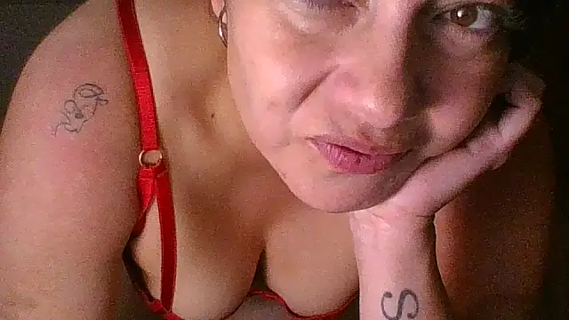 Demeter_1998's Live XXX Chat