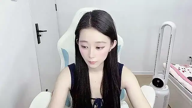 -qingqing 网络视讯表演