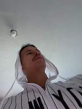 DOMINICKVEGAS77 网络视讯表演