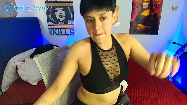 צ'אט XXX בשידור חי של spicyferny