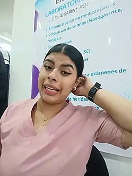 SOFIA-11_ Live XXX Chat