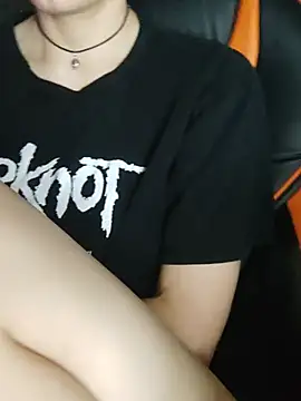 Chat XXX en directo de Aashikalaa