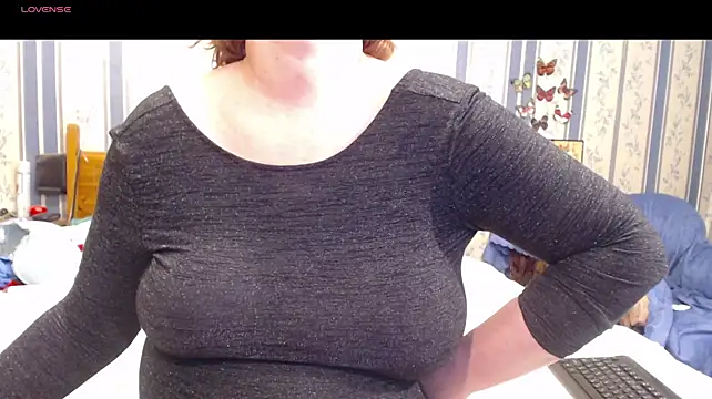 AMARILLIS – Live XXX-chat