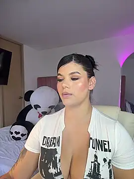 Chat +18 de Janettcruz ao vivo