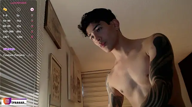 Show modela ivaaaan_ na web-kameri