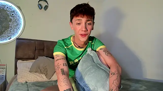 XXX chat uživo modela Timothy_ros