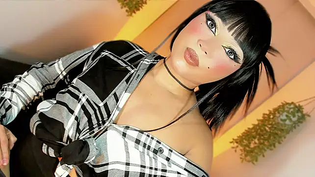 misstreslatinのライブXXXチャット