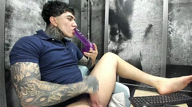 Gury_tattoo 라이브 XXX 채팅