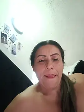 XXX chat uživo modela maynor_1998
