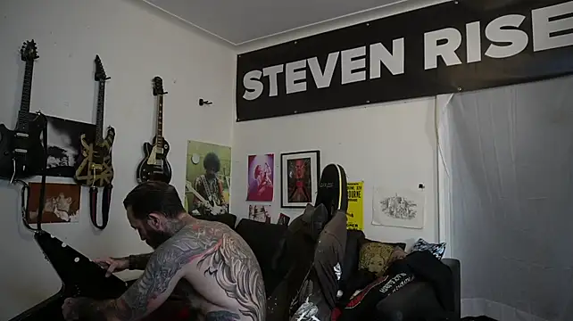 StevenRiseNYCのウェブカメラショー