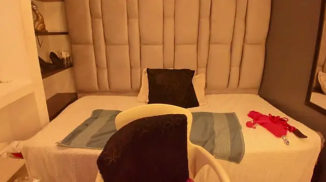 Barbara_fox__ Adlı Modelin Canlı XXX Sohbeti