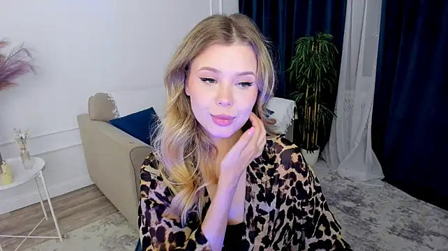 FollowLovee Live XXX-Chat