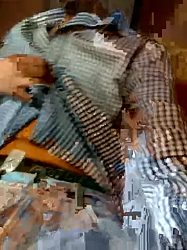 Guillermo618 লাইভ XXX চ্যাট