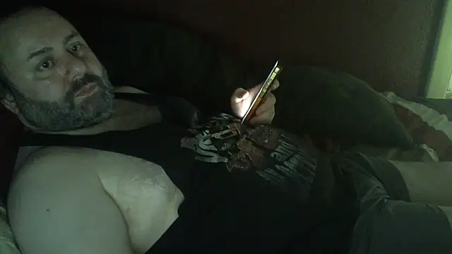 immikew1975 Show in webcam