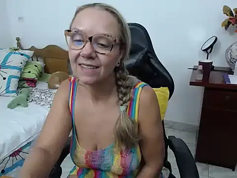 yeslluisa's Webcam Show
