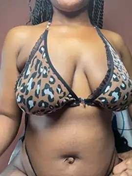Bellafrenchy Webcam-Show
