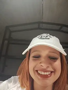 Chat +18 de Cataleya_16 ao vivo