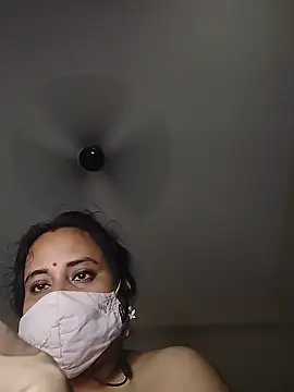 Sheela-Bhabi's Live XXX Chat