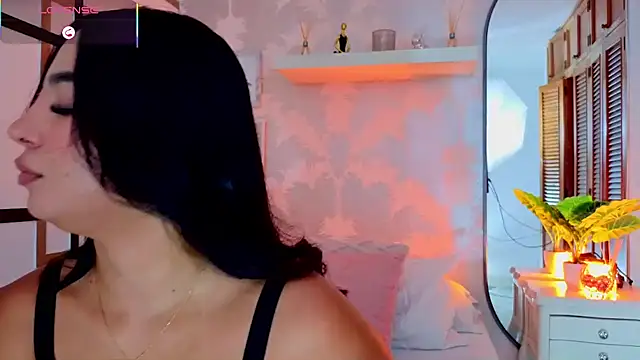 CharlotteGraay live XXX chat
