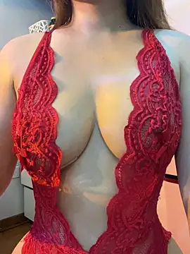 SukaBabe Adlı Modelin Canlı XXX Sohbeti