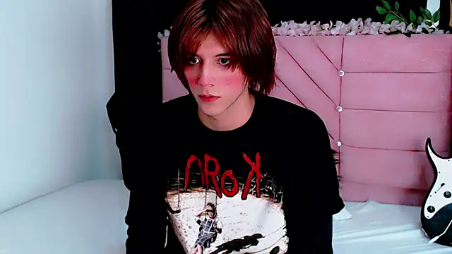oli_dusk élő XXX-chatje