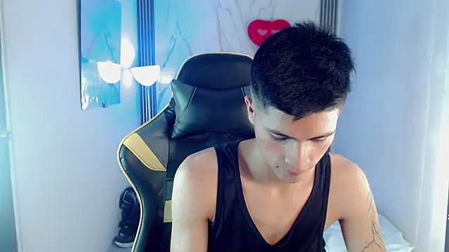 XXX chat uživo modela Ascii_one