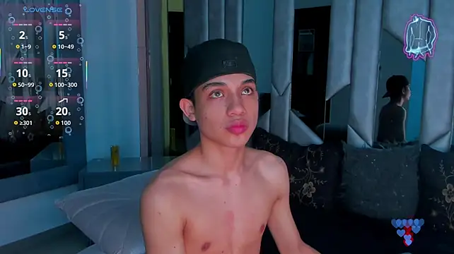 Czat XXX na żywo – Sebax_Young
