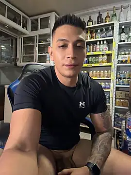 OliverWest04 webcam show