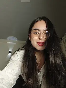 Chat XXX en directo de Sasha-Petit