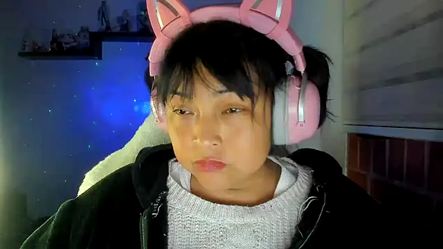 Shaddycute_のライブXXXチャット