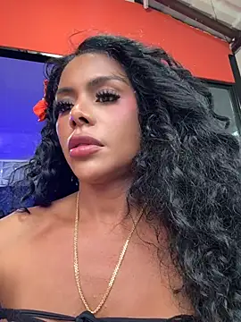 צ'אט XXX בשידור חי של HOT_LADY_777