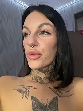 angel_devil_forever Adlı Modelin Web Kamerası Şovu
